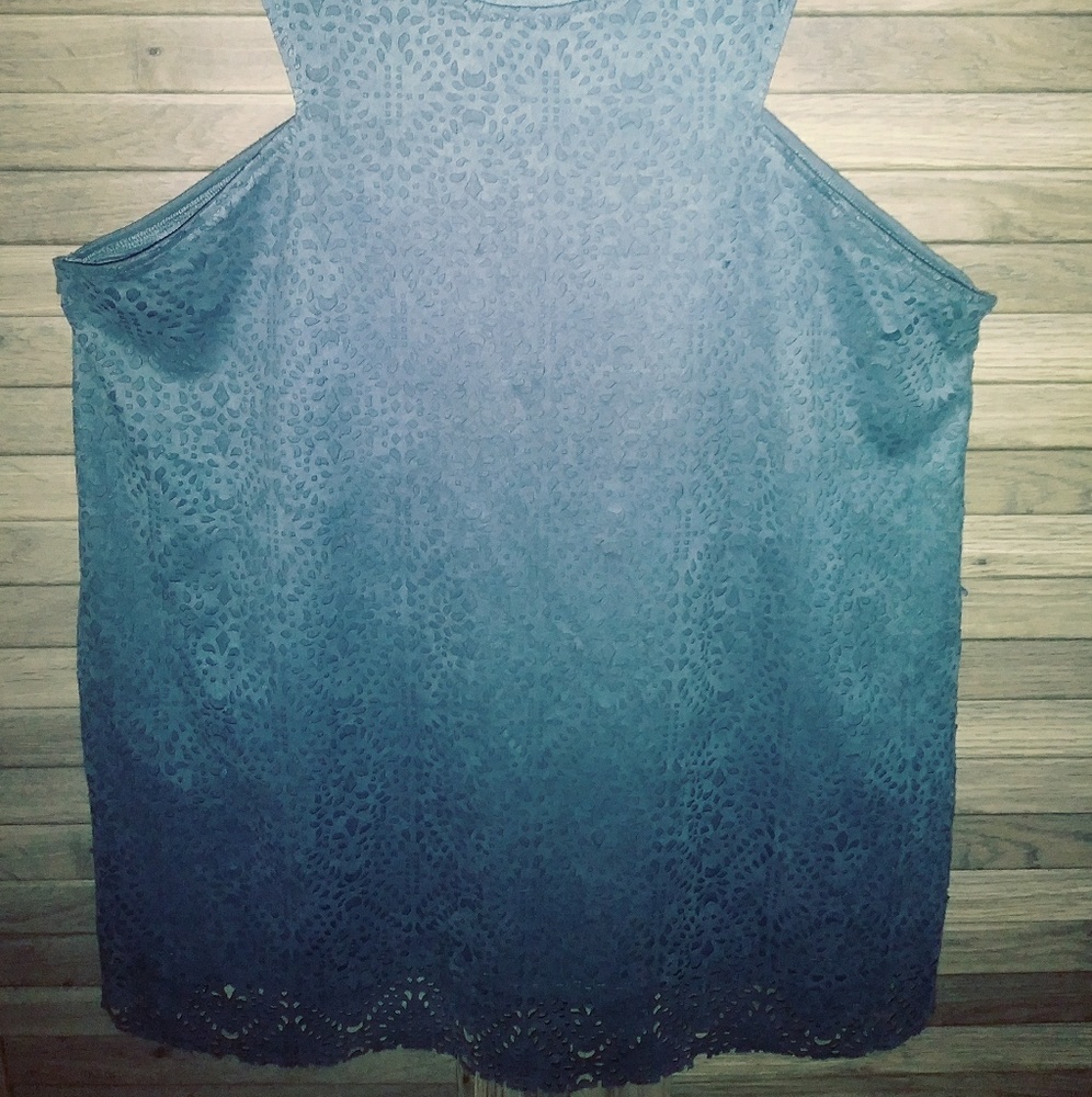 2/$5🌺Shirt **Bundle & Save!!**